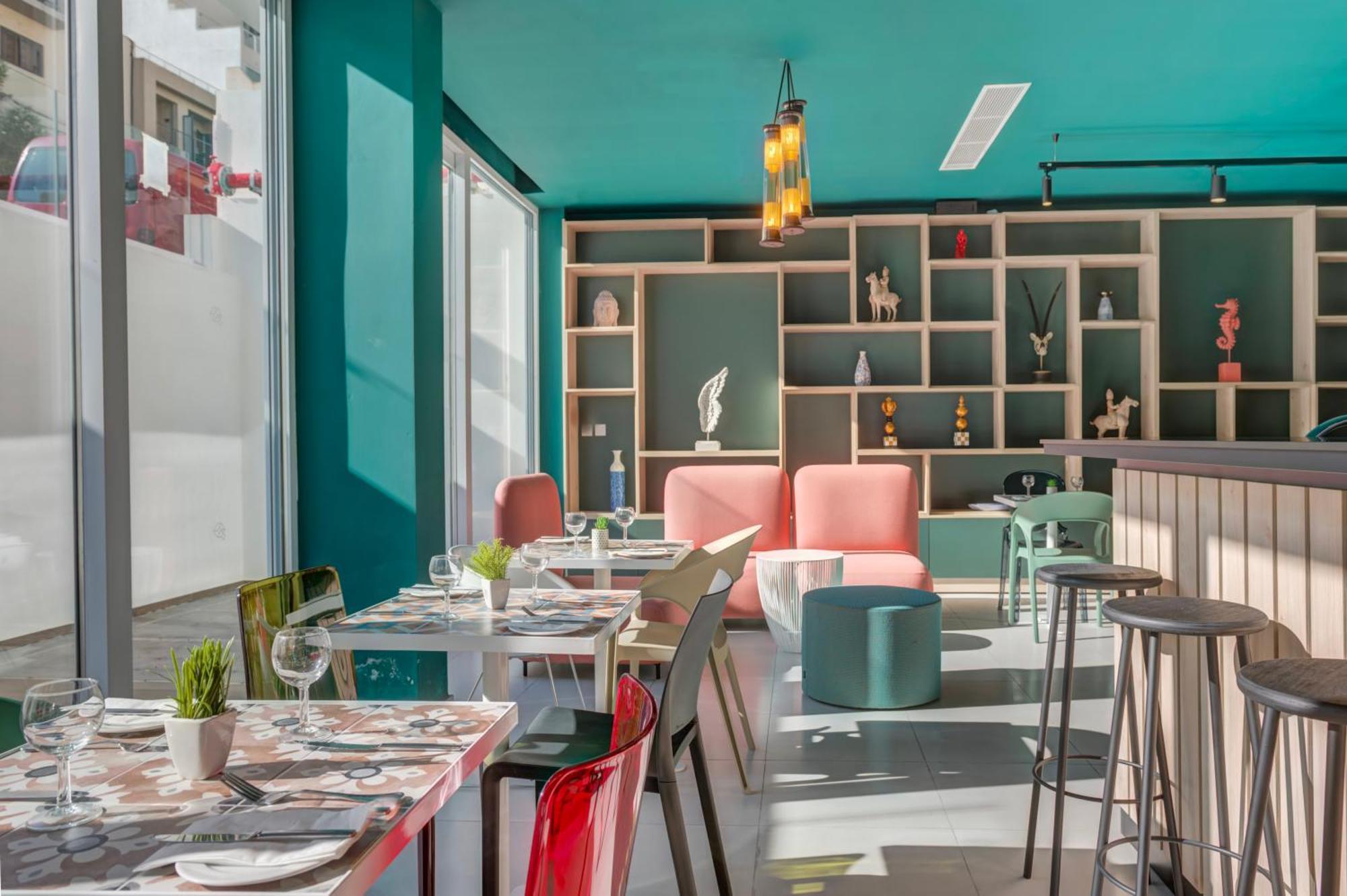 Quadro Hotel, Trademark Collection By Wyndham Saint Julian's Екстериор снимка