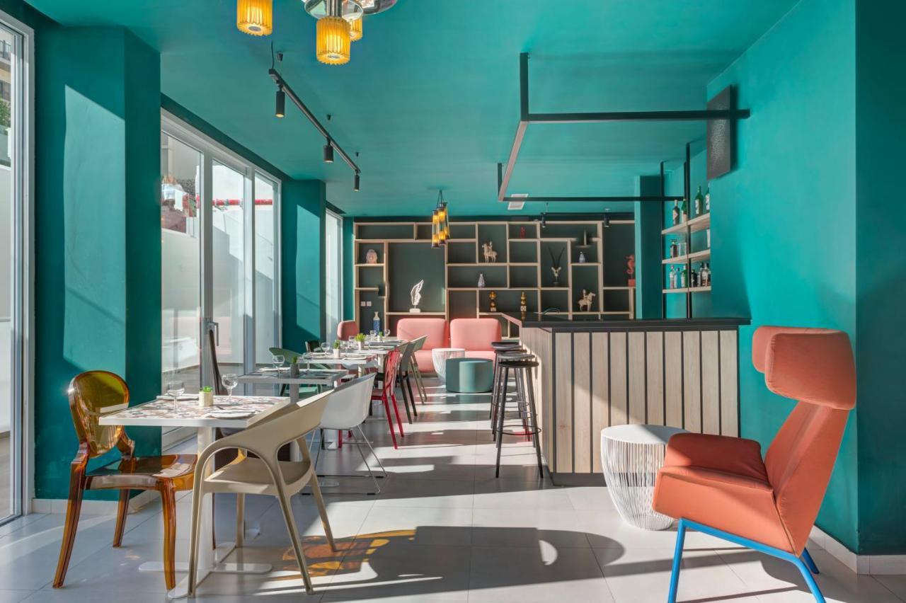 Quadro Hotel, Trademark Collection By Wyndham Saint Julian's Екстериор снимка