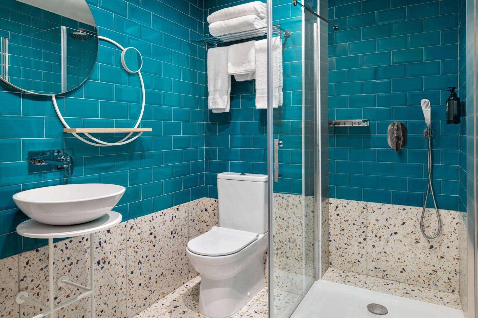 Quadro Hotel, Trademark Collection By Wyndham Saint Julian's Екстериор снимка